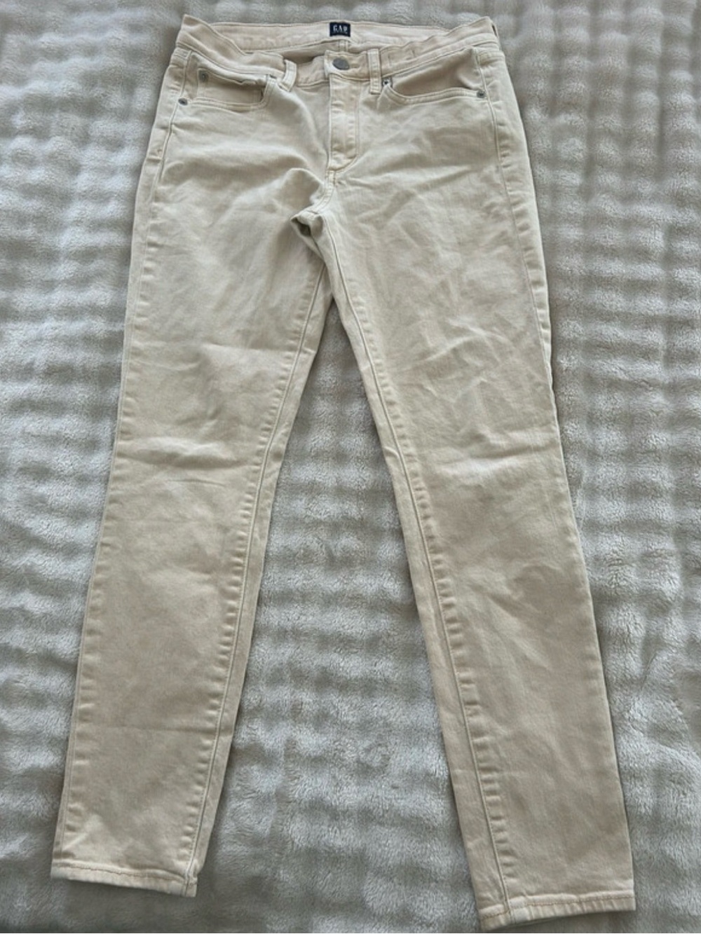 GAP Women's Cream-Colored Skinny Jeans